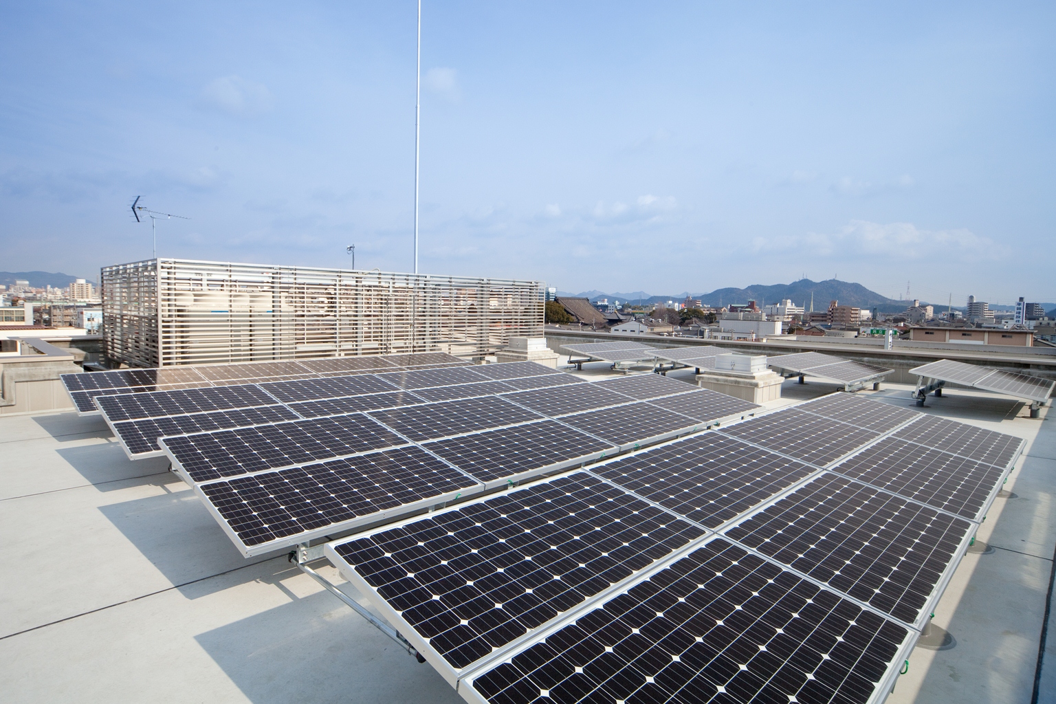 太陽光発電ソーラーパネル